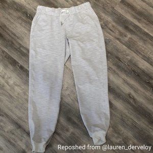 Lululemon on the fly joggers size 6